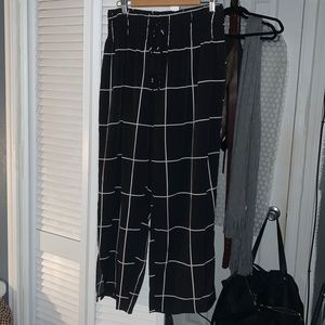 Windowpane plaid ankle pants NWOT